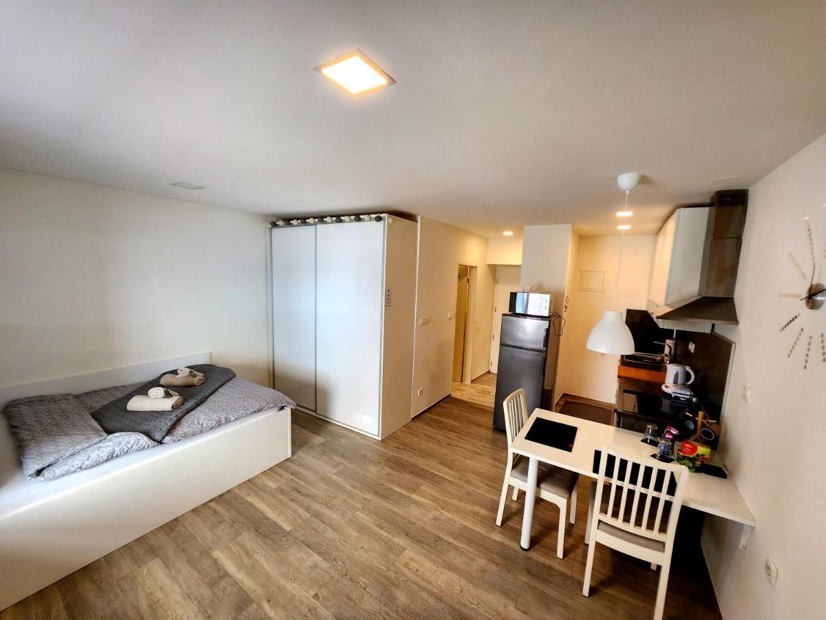 Studio Apartma V8 Maribor Eksteriør bilde